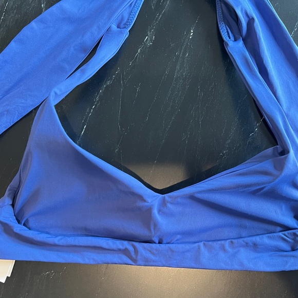 Becca Blue Swim Top Separate Size L - Picture 6 of 6